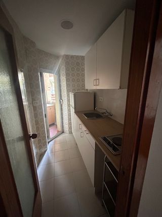 Cocina completa con electrodomésticos