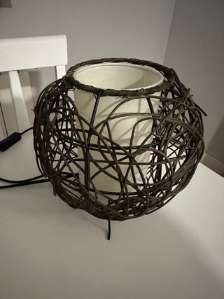 2 Lamparas Mesilla ratan