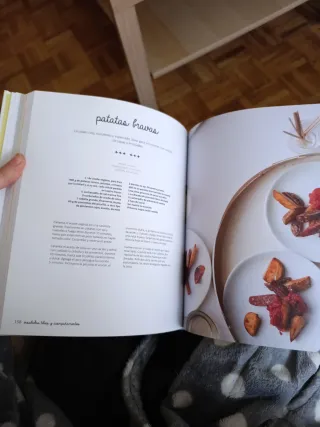 Mi primer libro de cocina vegana: 140 recetas f...