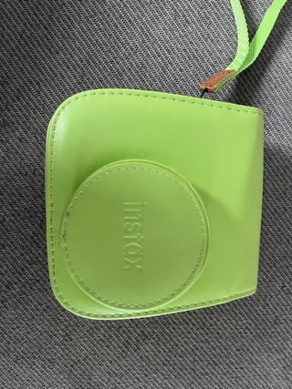 Cámara instantánea Fujifilm Instax Mini 9