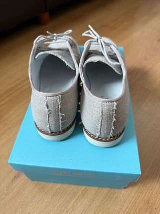 Zapatos Gux's niño comunión beige