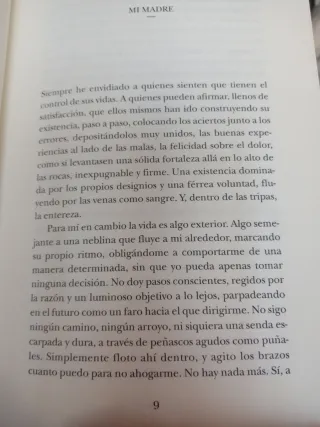 "Contra el viento"-Angeles Caso=2€+regalo