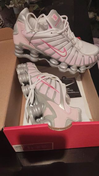 Nike Shox R4 Rosa y Blanco Talla 38