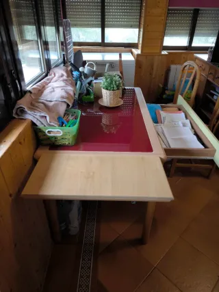 Mesa comedor extensible + 4 sillas