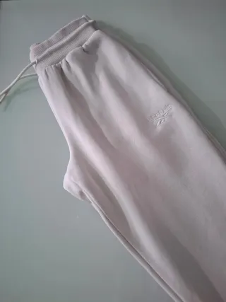 Joggers Reebok MYT Mujer Crema