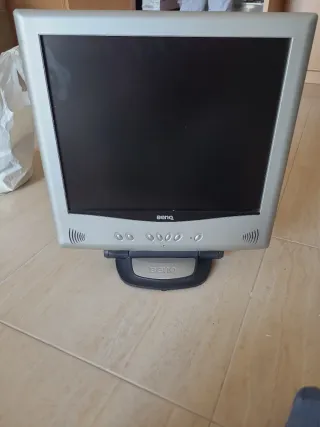 Monitor BenQ Plata