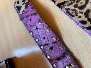 Cinturón Morado Leopardo Hebilla Ovalada