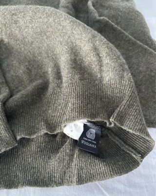 Jersey de lana verde oliva