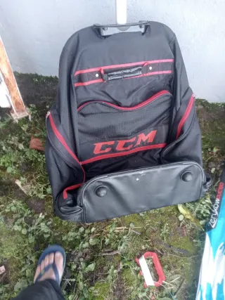 Mochila de viaje CCM negra