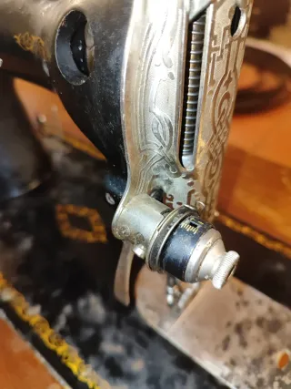 Máquina de coser Singer antigua