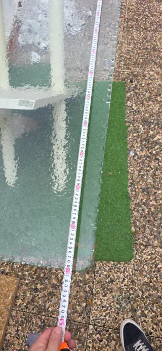 Mesa de patio cristal y piedra