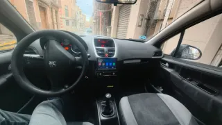 Peugeot 207 2006