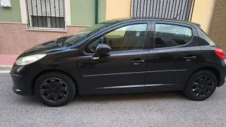 Peugeot 207 2006