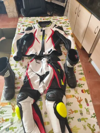Traje de moto FORCE 2 piezas Talla XXL