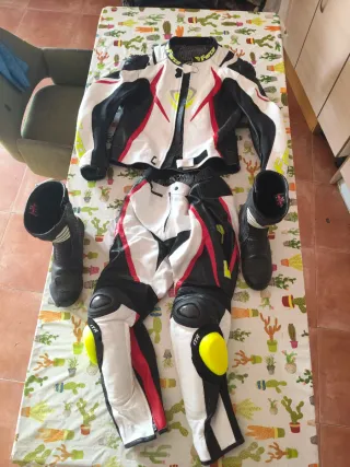 Traje de moto FORCE 2 piezas Talla XXL
