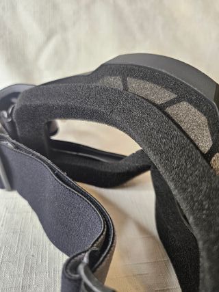 Gafas de esquí negras con banda gris