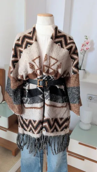Chaqueta / Cárdigan étnico con flecos y lana boho