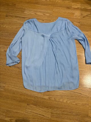 Blusa Stradivarius azul manga larga