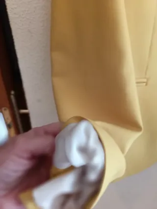 Americana Zara Talla L Amarilla