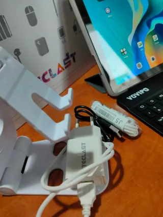 Tablet Teclast P30T 128GB+Cover,caricatore cuffie