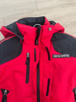 Traje de Nieve Infantil, marca Descente,ion bodies