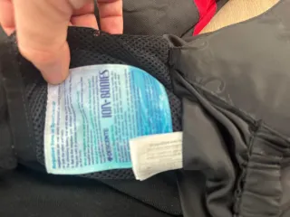 Traje de Nieve Infantil, marca Descente,ion bodies