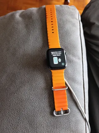 Apple Watch Serie 5 44mm Naranja