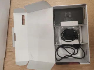 Nintendo Switch in ottime condizioni