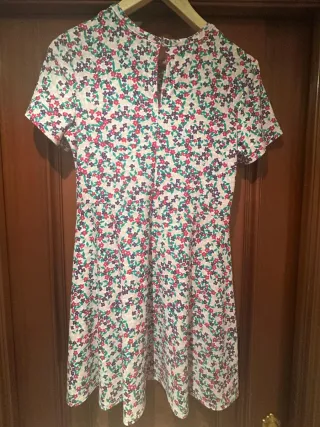 Vestido estampado flores Lefties