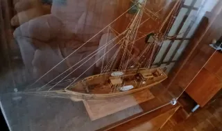 Goleta L'etoile. Maqueta a escala.