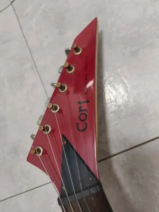 GUITARRA CORT VINTAGE