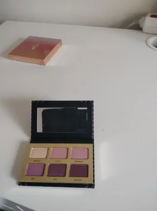 Paleta Tarte Sombras Rosa y Morado