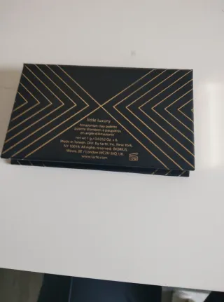 Paleta Tarte Sombras Rosa y Morado