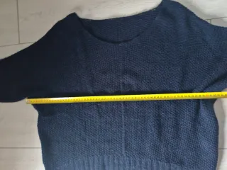 Maglietta traforata blu