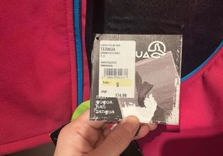 Chaqueta Ternua Roja y Azul