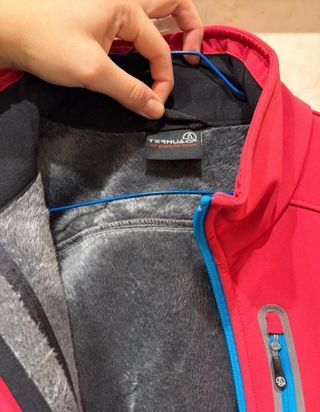 Chaqueta Ternua Roja y Azul