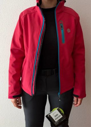 Chaqueta Ternua Roja y Azul