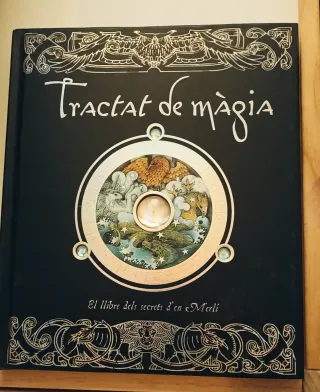Tractat de magia (LIBROS ILUSTRADOS) (Spanish E...