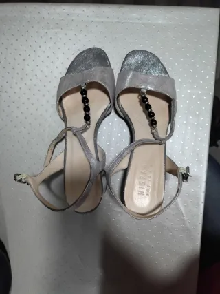 Sandalias Hispanitas tacón plateadas