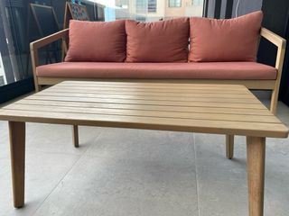 Conjunto sofá 3 plazas, mesa centro y 2 sillones
