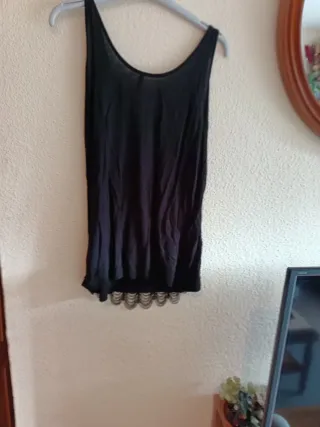 Camiseta tirantes Guess negra Talla M