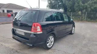 Opel Zafira 2009