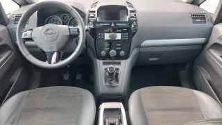 Opel Zafira 2009