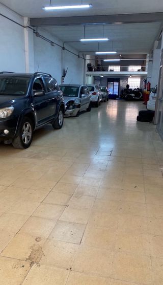 TRASPASO TALLER MECÁNICO EN PLENO FUNCIONAMIENTO