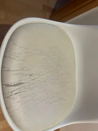 4 Sillas Blancas piel sintética y madera