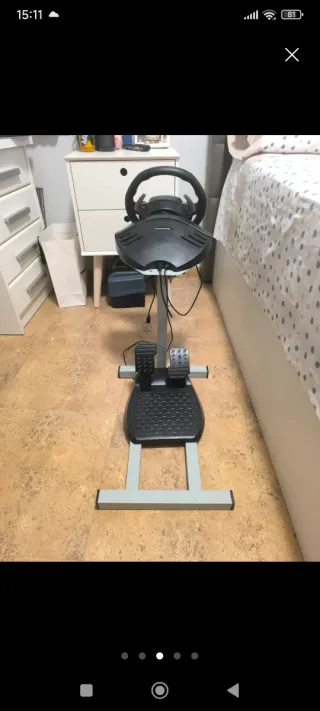 Volante Ferrari con supporto PS4