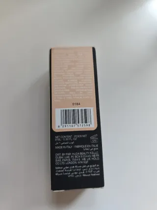 Corrector Huda Beauty Tono Nougat 2.5g