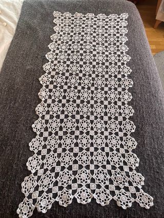 Camino de mesa tejido blanco