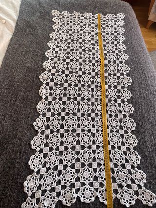 Camino de mesa tejido blanco