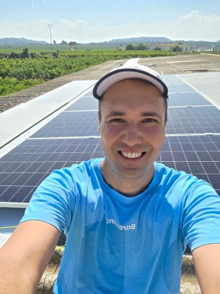 Instalador profesional de paneles solares en VLC